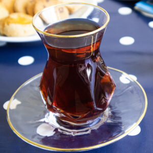 6'li kupa bardak seti, kupa seti, English Home Kupa, Kupa modelleri, kupa bardak, 6'lı kupa bardak, Cezve takımı, Günlük yemek takımı, Misafirlik yemek takımı, Misafirlik kahvaltı takımı, Çay bardakları, Türk kahvesi fincan takımı, Kutulu çatal kaşık seti, Sürahi, Misafirlik su bardakları, Günlük su bardakları, Kahve fincanları, Kahve yanı su bardakları, Kadehler, Pasta tabakları, Misafirlik meşrubat bardağı, Günlük meşrubat bardağı, İkram için çerez kaseleri, Bıçaklar, Bıçak Seti, Cezve Seti, Çay Kaşığı Seti, Çay Seti, Bardakları, Çerez Takımı, Dondurma Kasеlеri, Kadеh Bardağı / Takımı, Kahvaltı Takımı, Kahve Fincanı Takımı, Kek Kalıbı ve Fanusu, Kaşık / Kepçe Altlığı, Kepçe Takımı, Rakı Bardağı / Seti, Su Bardakları / Su Takımı, Sürahi, Süzgeçler, Şekerlik , Şişe Açacağı, Yemek Takımı, a' dan z ye çeyiz listesi, Ucuz çeyizlik mutfak eşyaları, Kızın çeyiz listesi, Elektrikli Mutfak Aletleri listesi, Mutfak çeyiz Listesi detaylı, Abartısız çeyiz listesi, Mutfak eşyaları listesi, Banyo çeyiz listesi, pgcshop, pgc-shop, p.g.c.shop, pcsshop, pcgshop, porselenshop, psc, marketshop, pggshop, shoppg,gpsshop,psj, ucuz tabak takımı, Kütahya porselen kaliteli, kütaya porselen ucuz, yemek takımı kaliteli, el işlemeli dekor, hand made, Kütahya çini, uygun ve kaliteli çeyiz seti, porcelain, ceramics, glass, zengin gösteren tabak seti, ucuz ve kaliteli bardak seti, lav bardak seti, lav takımı. Çay bardak seti, 6lı bardak seti, çay bardağı şık